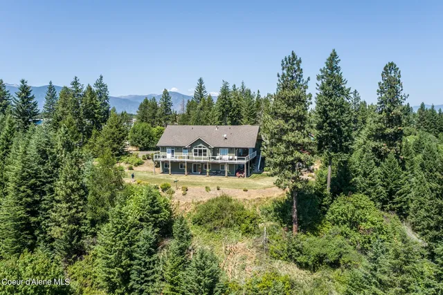 $877,000 | 1524 Sunrise Road, Bonners Ferry, ID 83805