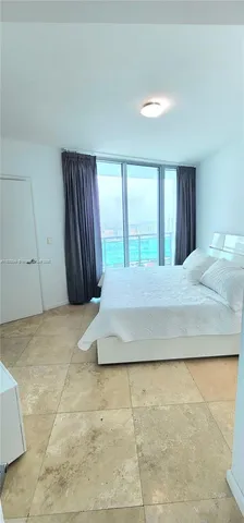 $589,000 | 350 South Miami Avenue, Unit 3214, Miami, FL 33130