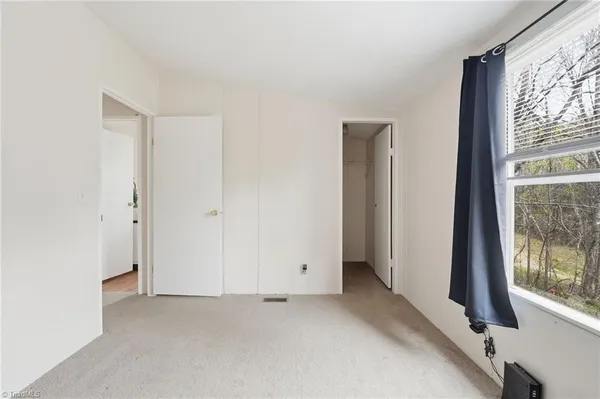 $204,999 | 2862 Eagle Point Drive, Trinity, NC 27370