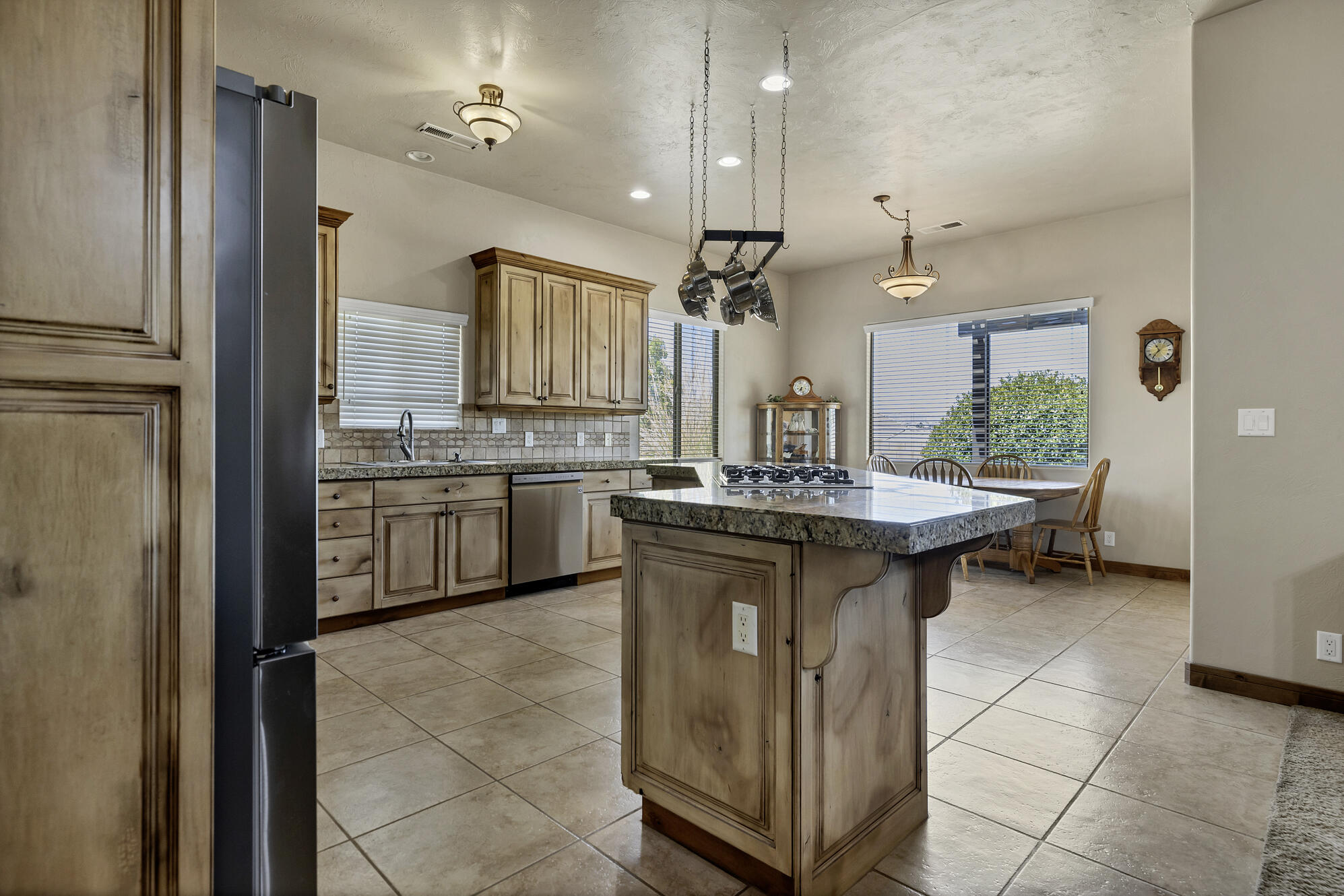 160 1210 W Circle St. George, UT 84770 - Photo 15 of 36 _B2A9021