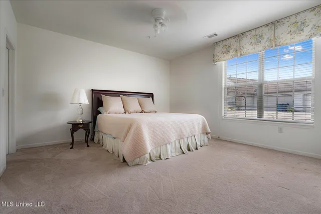 $290,000 | 8817 Parkview Oaks Circle, Olive Branch, MS 38654