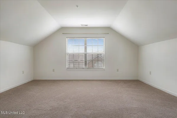 $285,000 | 8817 Parkview Oaks Circle, Olive Branch, MS 38654