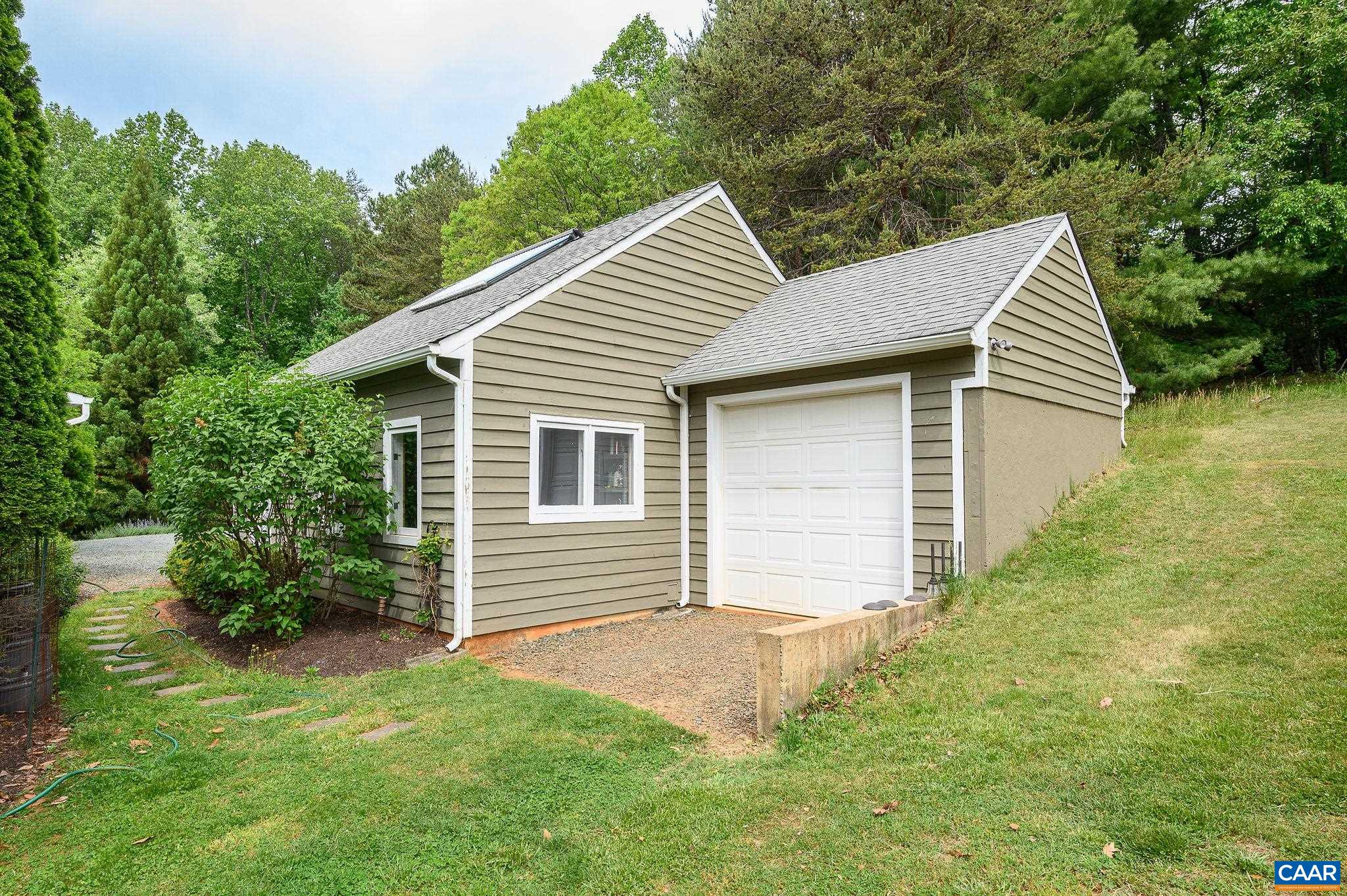 888 Wolf Trap Road Charlottesville, VA 22911 - Photo 38 of 63