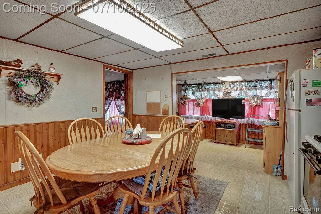 261 Fitz Road Goodells, MI 48027 - Photo 13 of 41 DSC09218.jpg