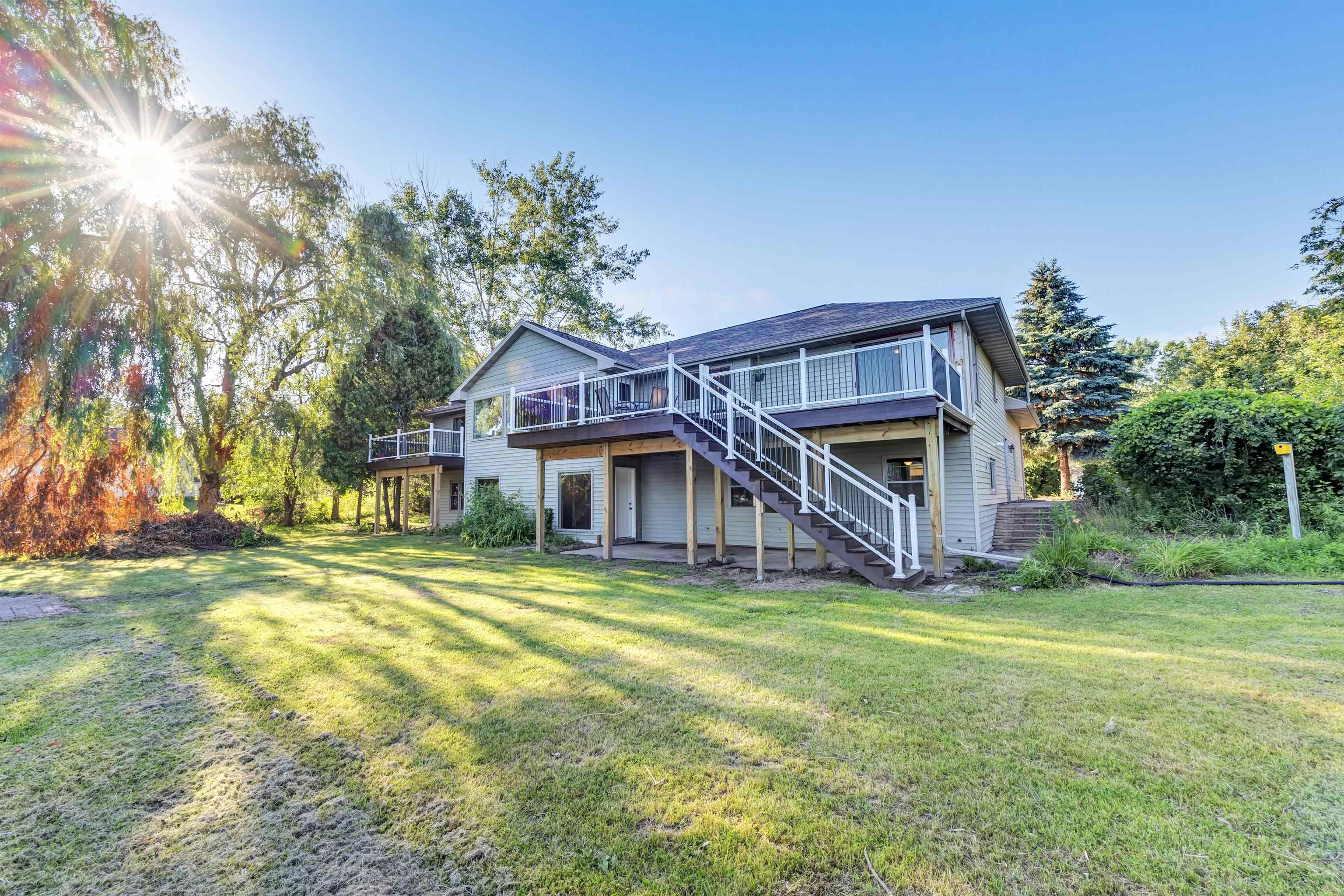 1259 Harbor Lights Road Suamico, WI 54173 - Photo 37 of 52