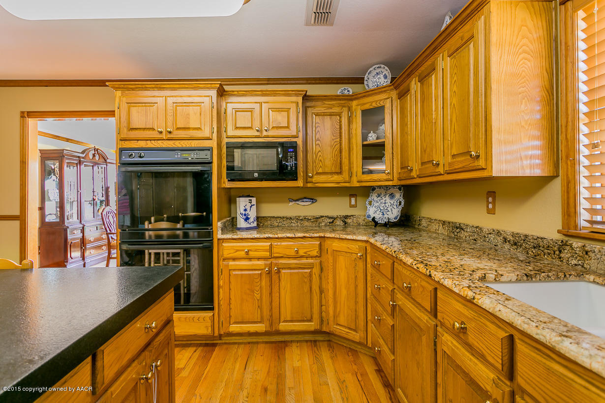 1401 Rimsite Drive Amarillo, TX 79118 - Photo 21 of 43 Kitchen