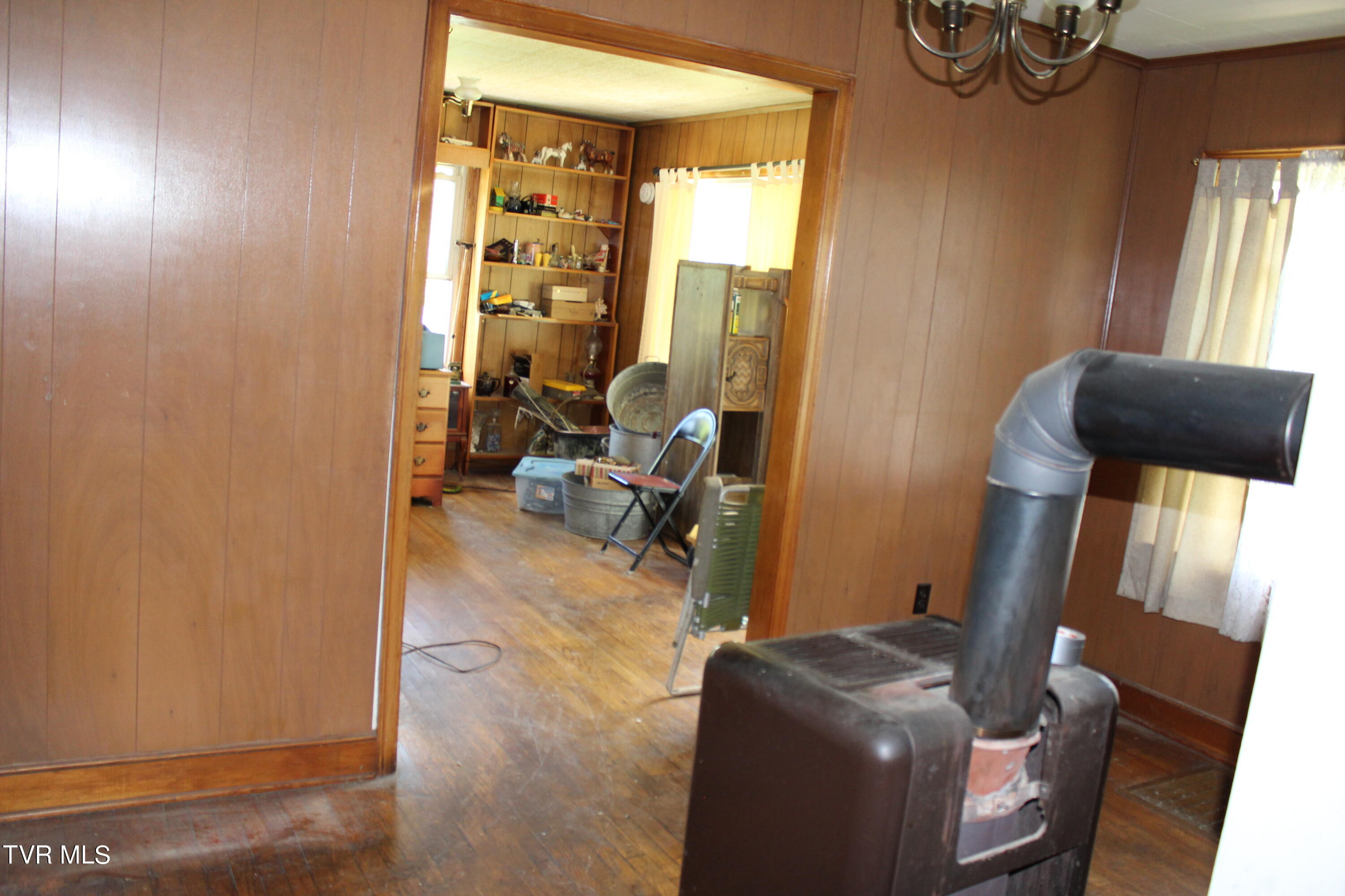 5909 Roseberry Road Kingsport, TN 37660 - Photo 12 of 21 IMG_6510