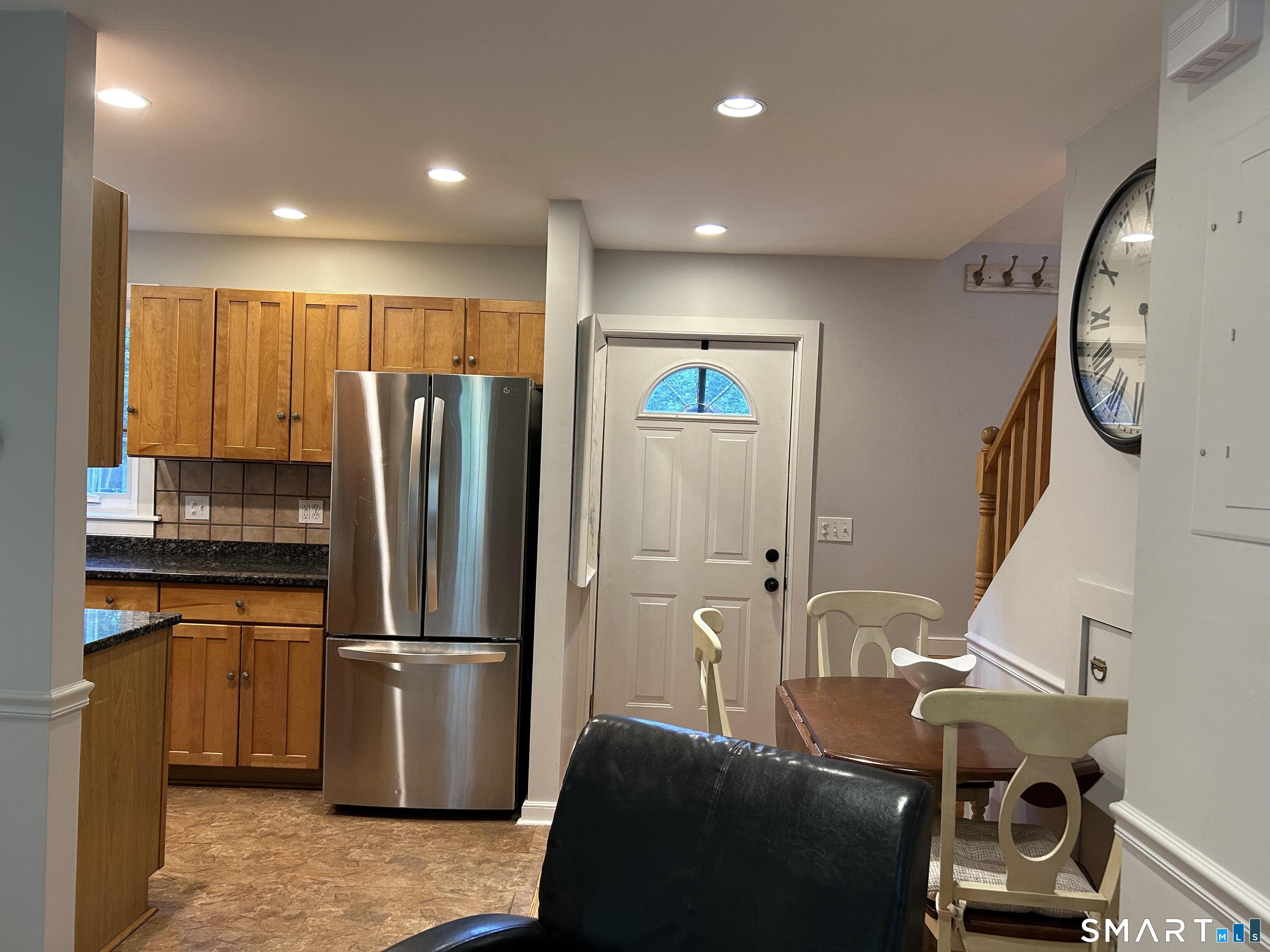 80 River Road Clinton, CT 06413 - Photo 17 of 26 Gallery Image 17