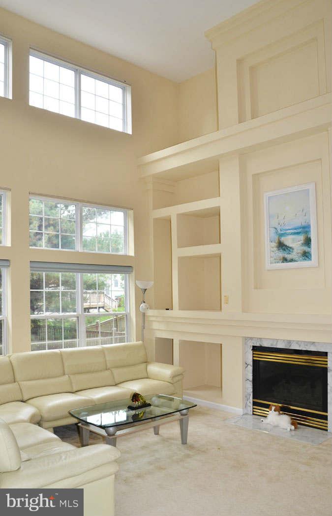 13322 Copper Ridge Road Germantown, MD 20874 - Photo 11 of 30 Family Room