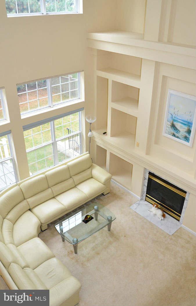 13322 Copper Ridge Road Germantown, MD 20874 - Photo 7 of 30 Family Room