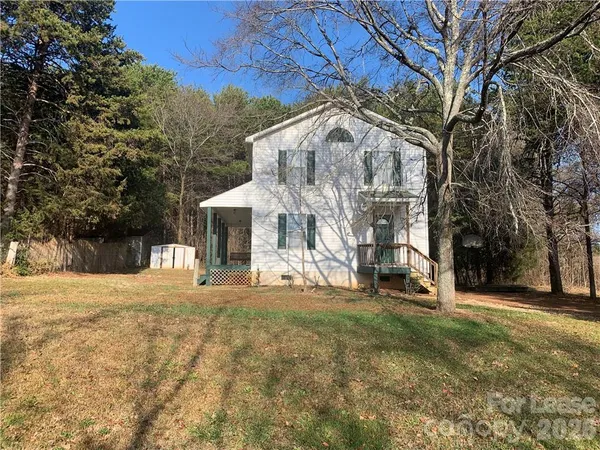 $1,999 | 7469 Katherine Drive, Denver, NC 28037