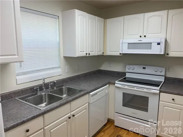 $1,999 | 7469 Katherine Drive, Denver, NC 28037