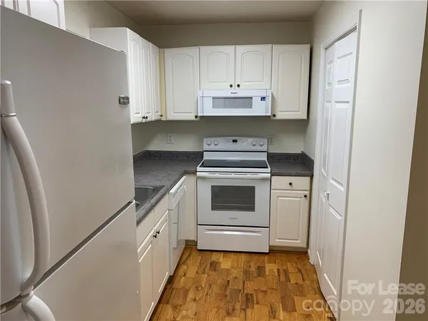 $1,999 | 7469 Katherine Drive, Denver, NC 28037