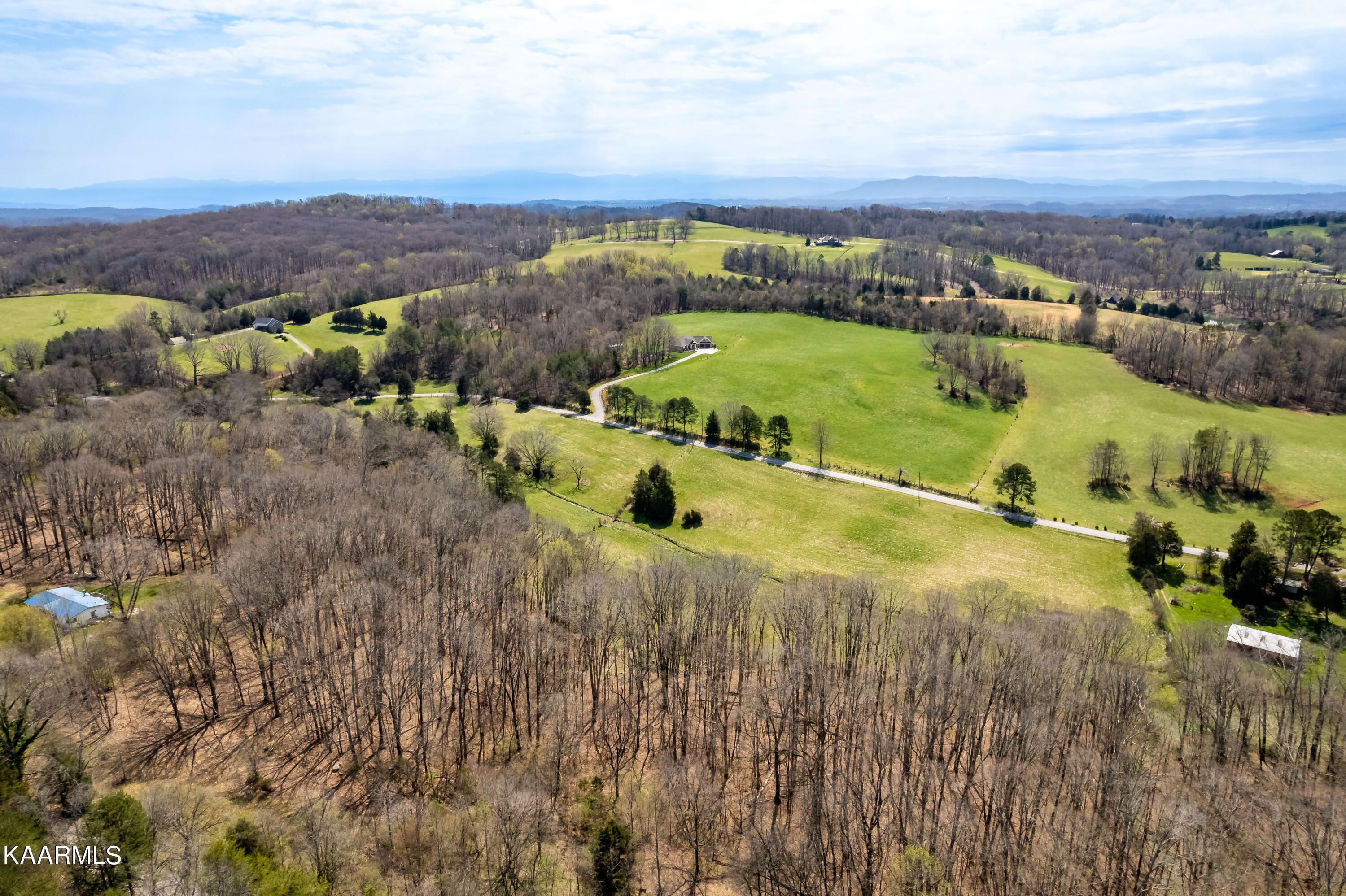 2 Shady Road Strawberry Plains, TN 37871 - Photo 6 of 6 Sall2