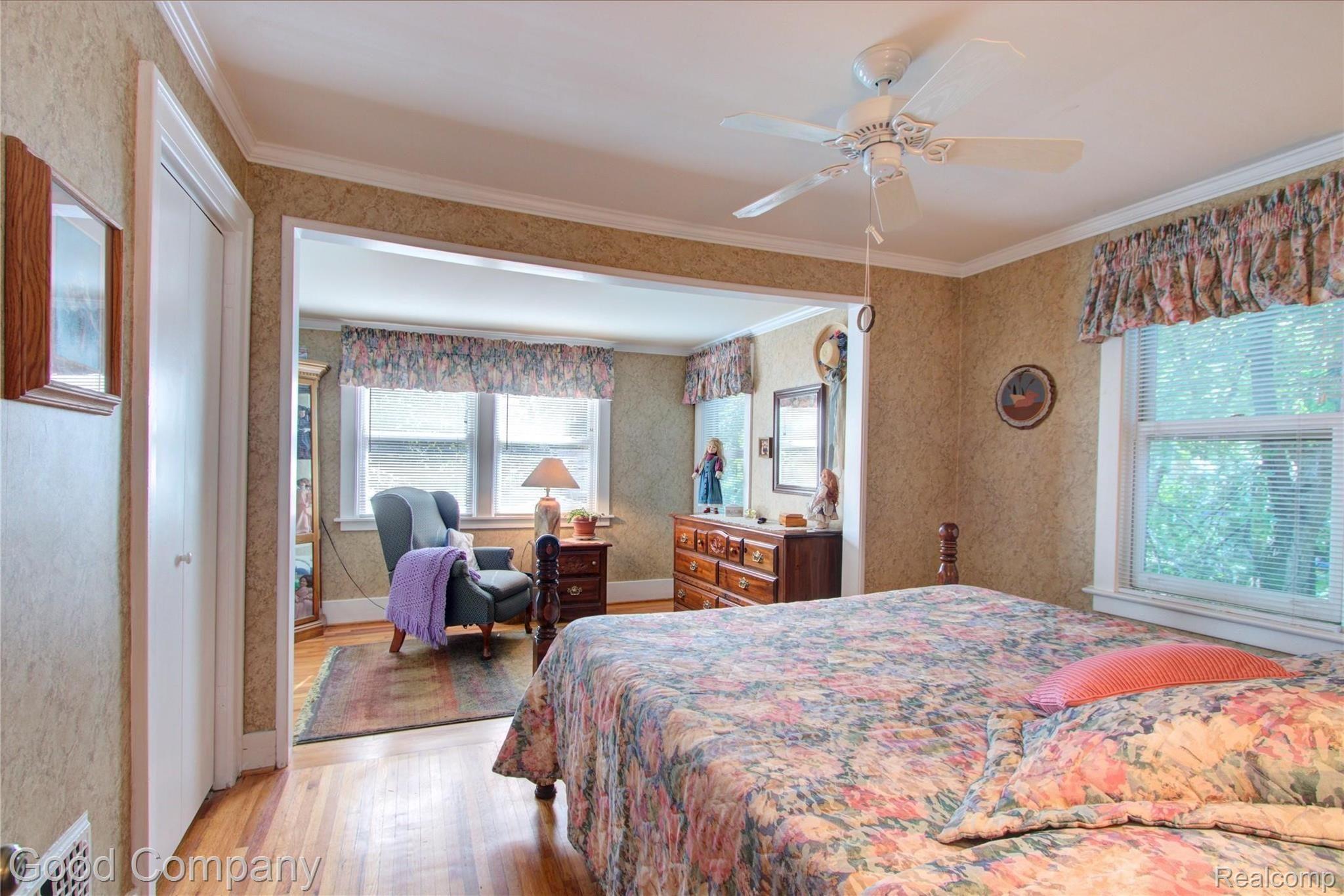 20 Devonshire Road Pleasant Ridge, MI 48069 - Photo 24 of 43 24.jpeg
