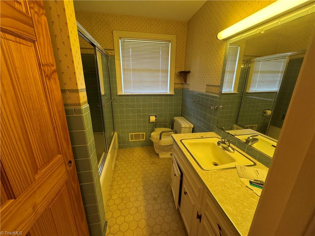 147 Follansbee Road Winston-Salem, NC 27107 - Photo 14 of 20 Gallery Image 14