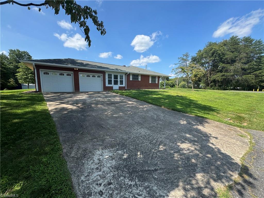 147 Follansbee Road Winston-Salem, NC 27107 - Photo 6 of 20 Gallery Image 6