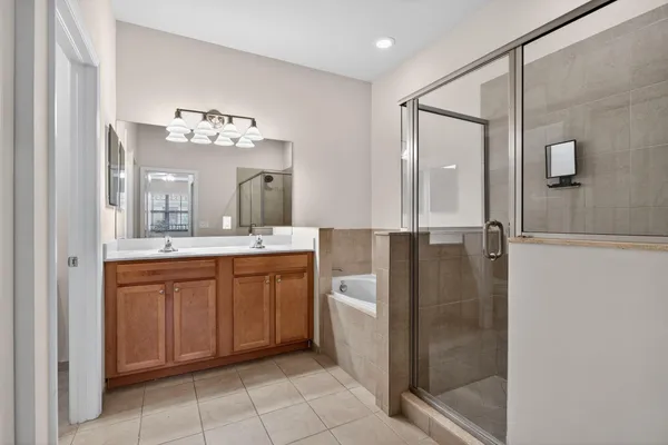 $3,995 | 8435 Blue Cove Way, Parkland, FL 33076