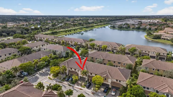 $3,995 | 8435 Blue Cove Way, Parkland, FL 33076