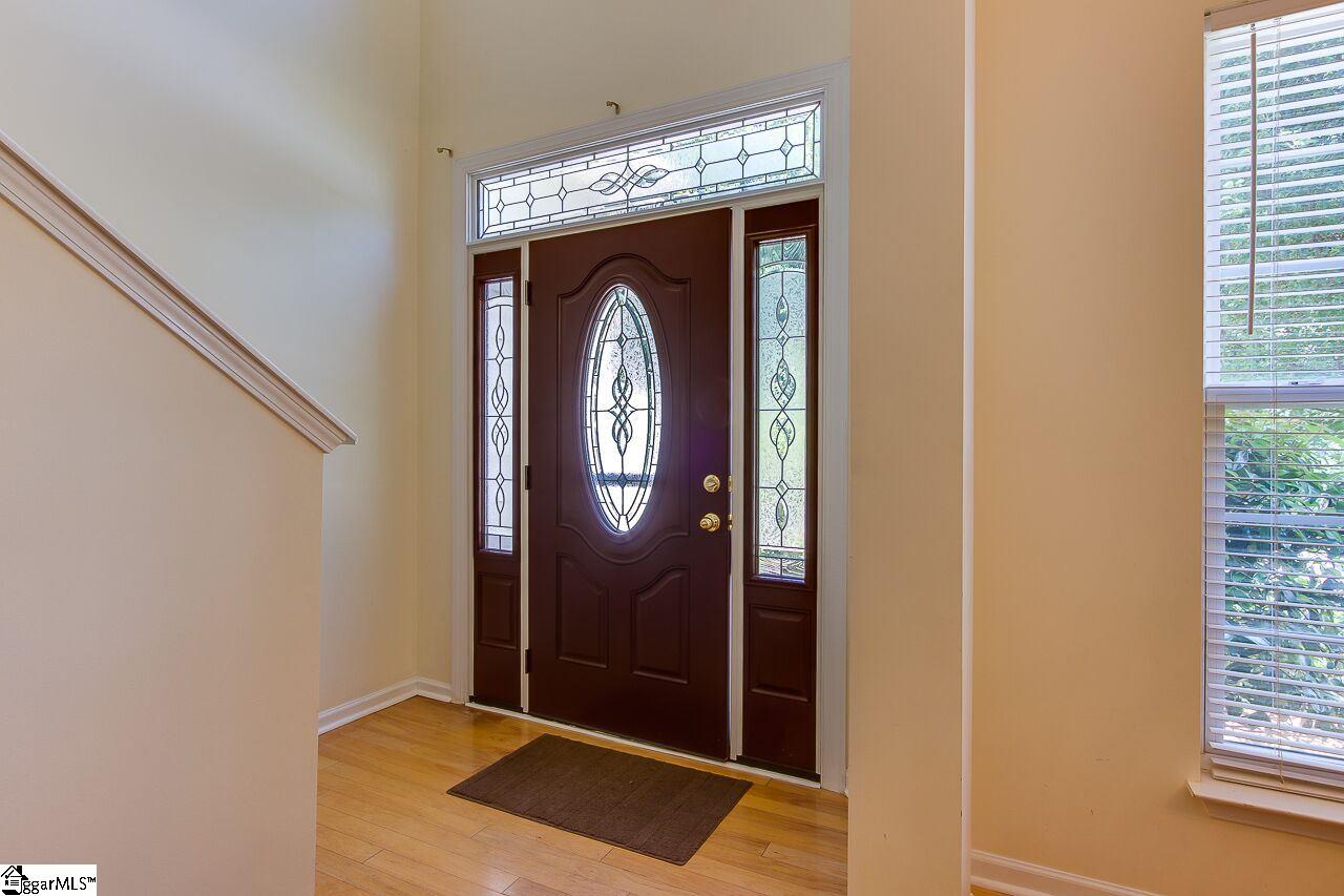 330 Highgate Circle Greer, SC 29650 - Photo 3 of 34 Gallery Image 3