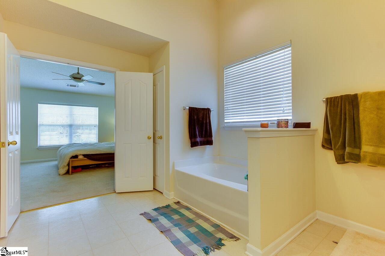 330 Highgate Circle Greer, SC 29650 - Photo 22 of 34 Gallery Image 22