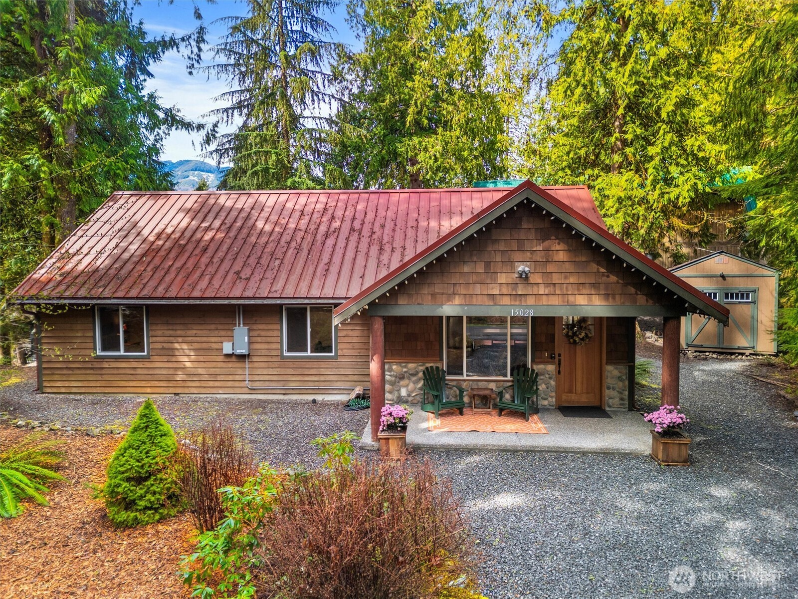 15028 Iceberg Road Deming, WA 98244 - Photo 2 of 32 Gallery Image 2