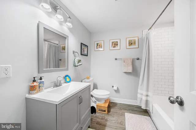 $529,900 | 523 Old Elm Street, Conshohocken, PA 19428