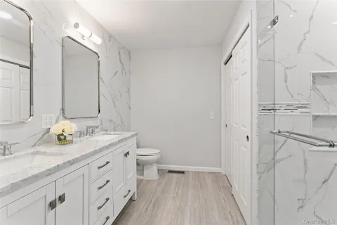 $1,095,000 | 1 Deerfoot Lane, Yonkers, NY 10710