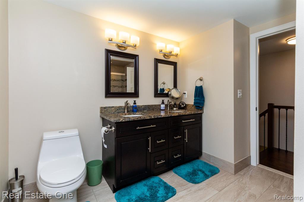2331 Rusk Road Rochester Hills, MI 48306 - Photo 26 of 46