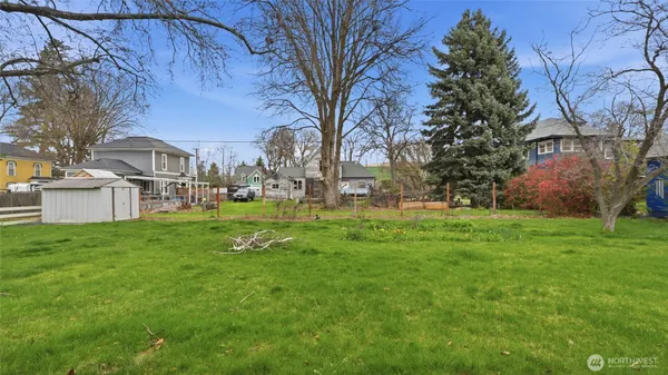 $395,000 | 300 West 5th Street, Waitsburg, WA 99361