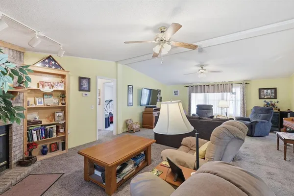 $350,000 | 609 Cedar Mills Road, Gordonville, TX 76245