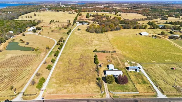$350,000 | 609 Cedar Mills Road, Gordonville, TX 76245