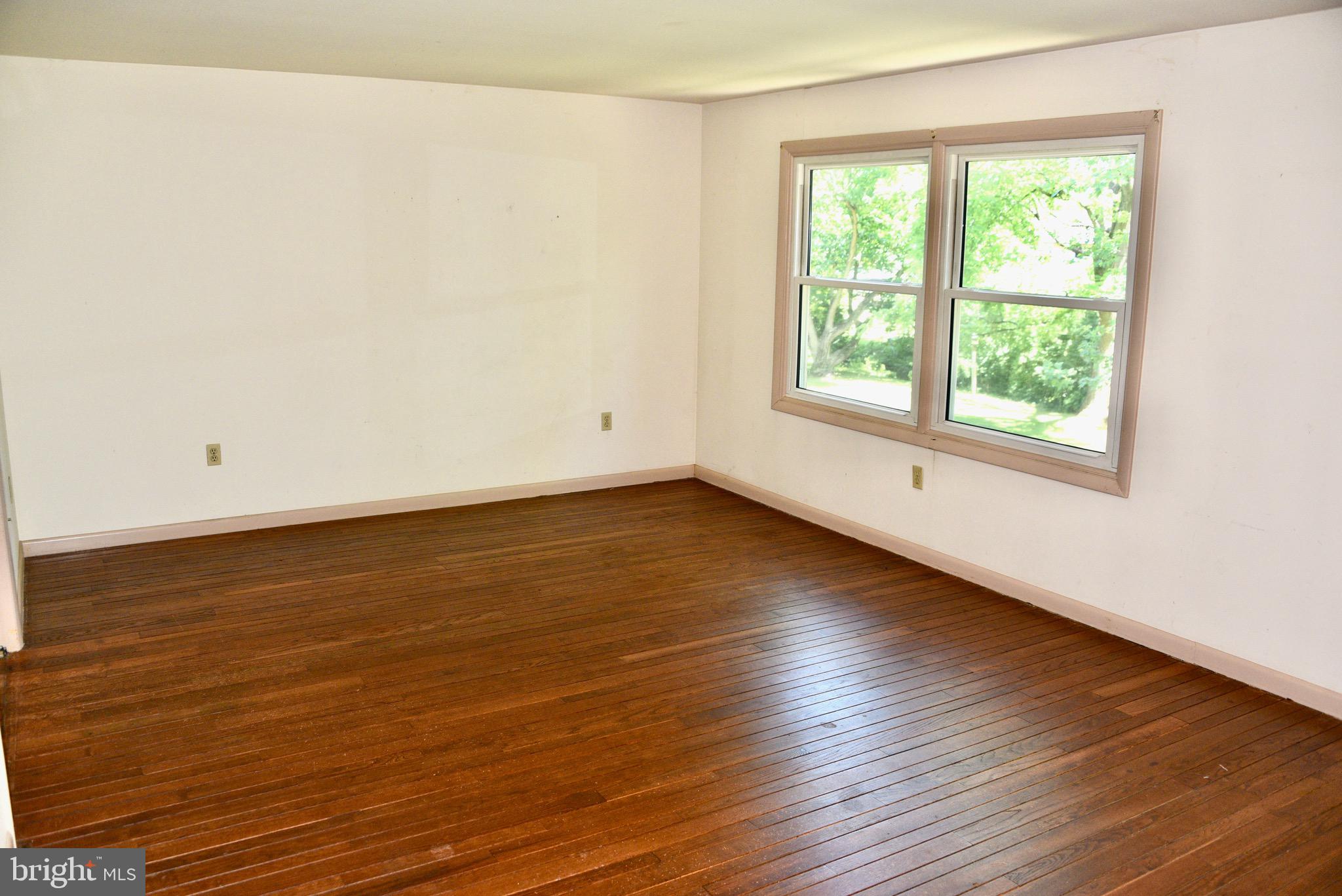 15 Bunker Hill Road Stevens, PA 17578 - Photo 4 of 33 Gallery Image 4