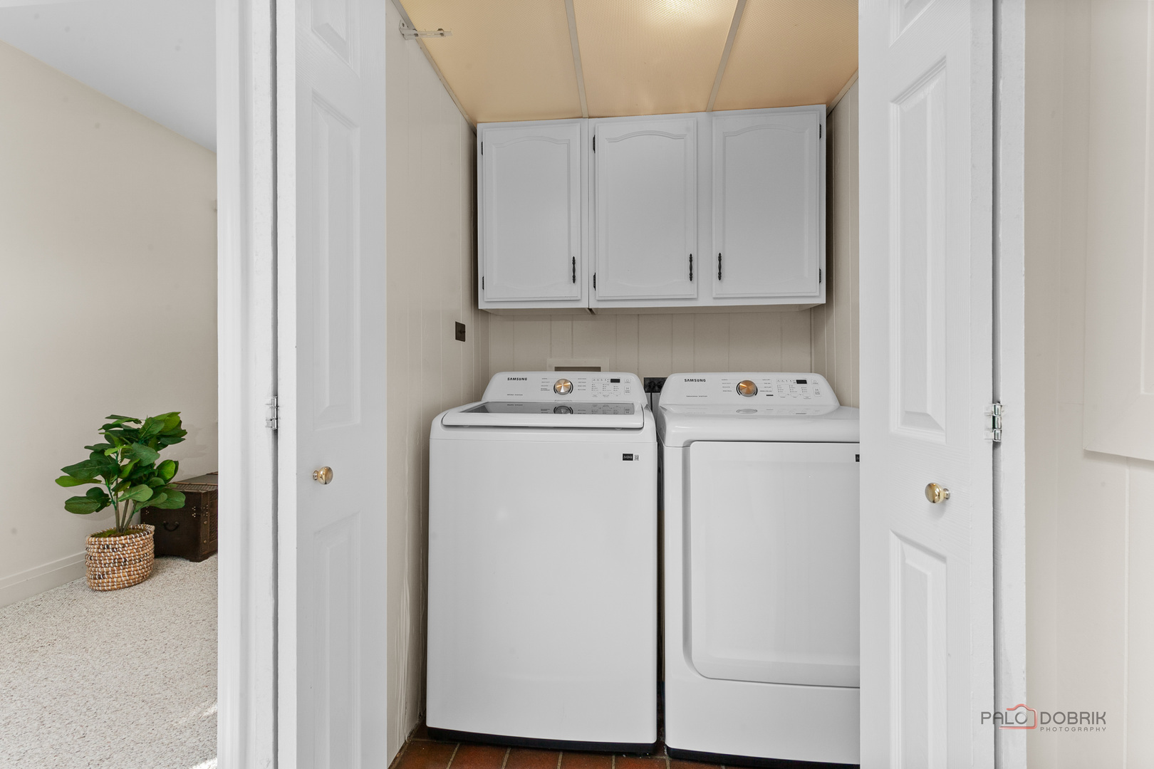 16231 Port Clinton Road Lincolnshire, IL 60069 - Photo 11 of 42