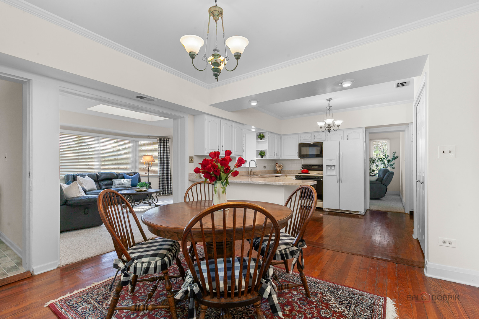 16231 Port Clinton Road Lincolnshire, IL 60069 - Photo 8 of 42