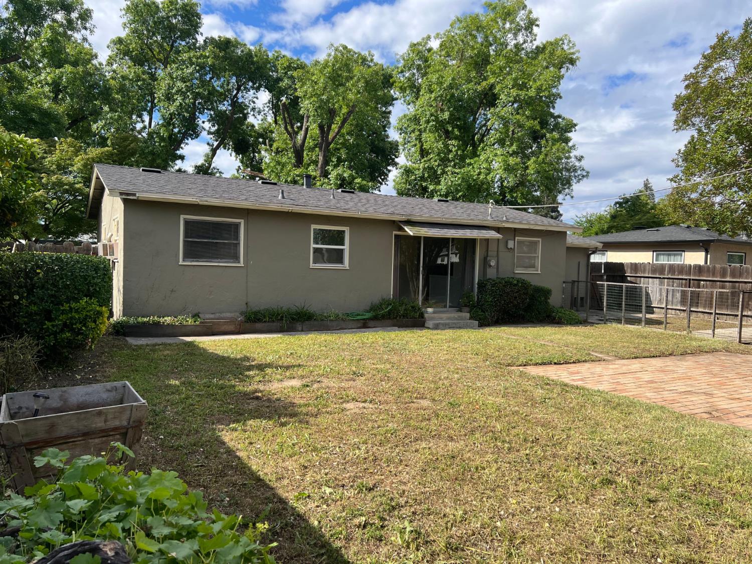 501 Bermuda Way Modesto, CA 95350 - Photo 3 of 16