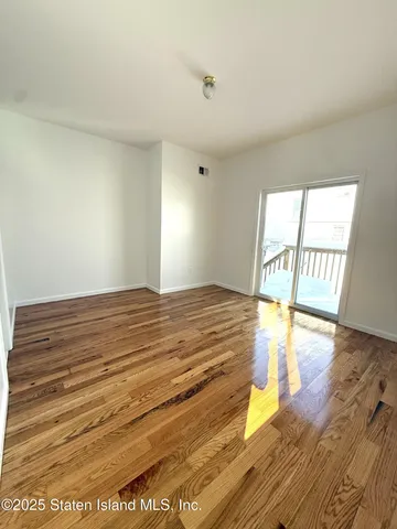 $1,230,000 | 581 West Caswell Avenue | Graniteville