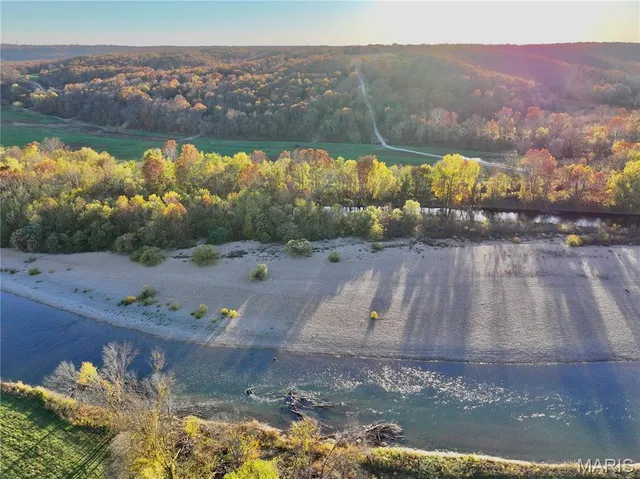 $240,000 | 16 Bobwhite Lane, Crocker, MO 65452