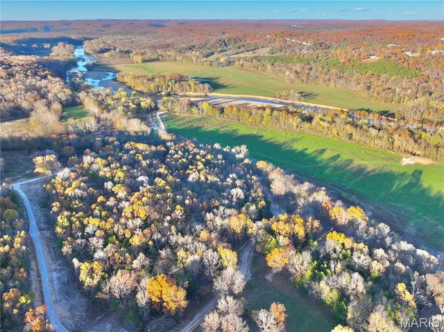 $240,000 | 16 Bobwhite Lane, Crocker, MO 65452