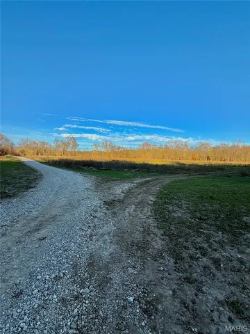 $240,000 | 16 Bobwhite Lane, Crocker, MO 65452