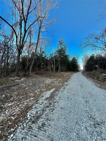 $240,000 | 16 Bobwhite Lane, Crocker, MO 65452