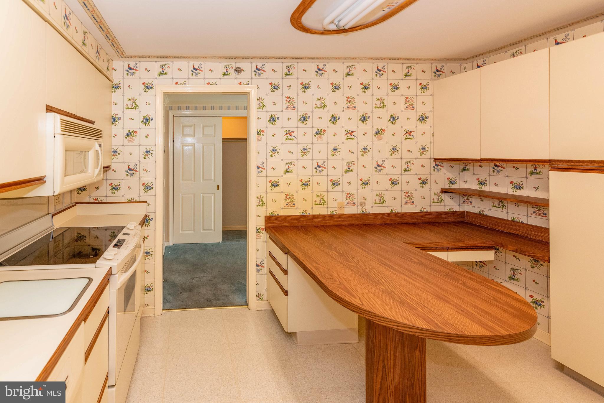 2331 Old Court Road, Unit 214 Pikesville, MD 21208 - Photo 9 of 36