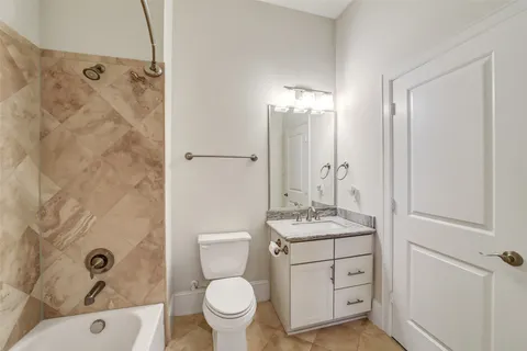 $449,000 | 5526 Darling Street, Unit C, Houston, TX 77007