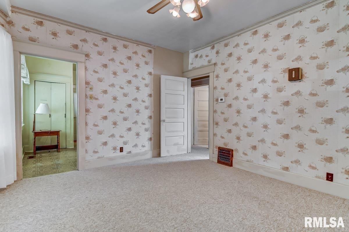 2340 East Converse Street Springfield, IL 62702 - Photo 7 of 31 Gallery Image 7