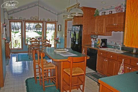 10201 West Stanley Road Flushing, MI 48433 - Photo 7 of 16 20252702-6.JPG