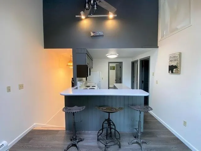 $3,000 | 44 Parker Island Road, Wolfeboro, NH 03894