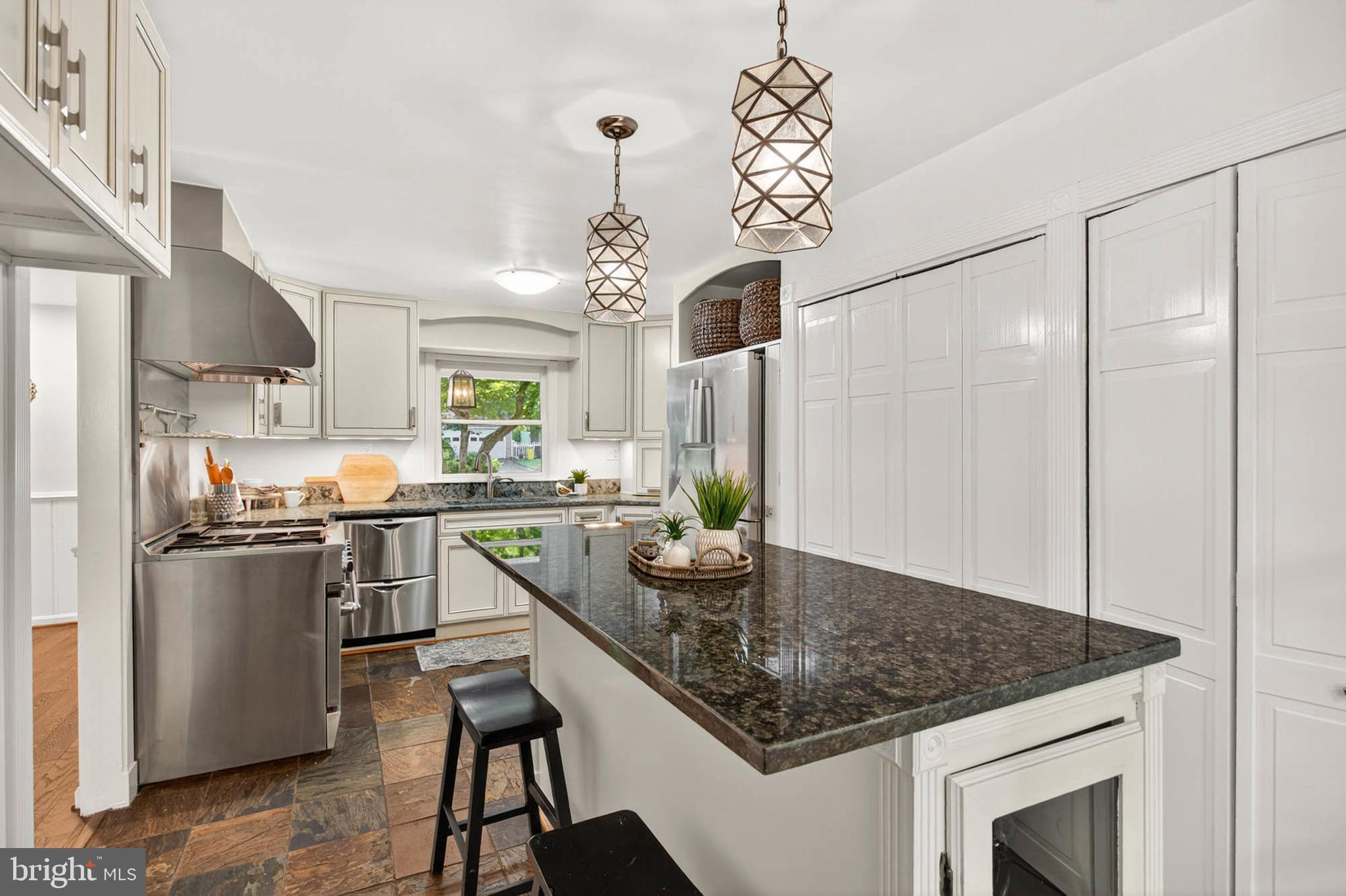122 Franklin Road Annapolis, MD 21401 - Photo 11 of 35 Kitchen