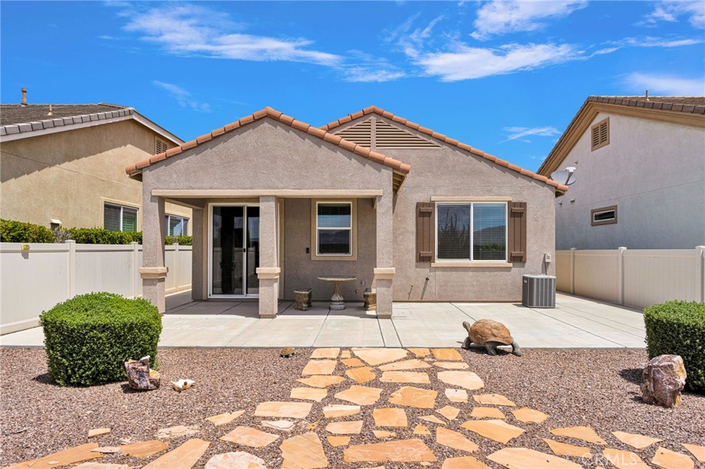 19459 Maple Creek Road Apple Valley, CA 92308 - Photo 37 of 51