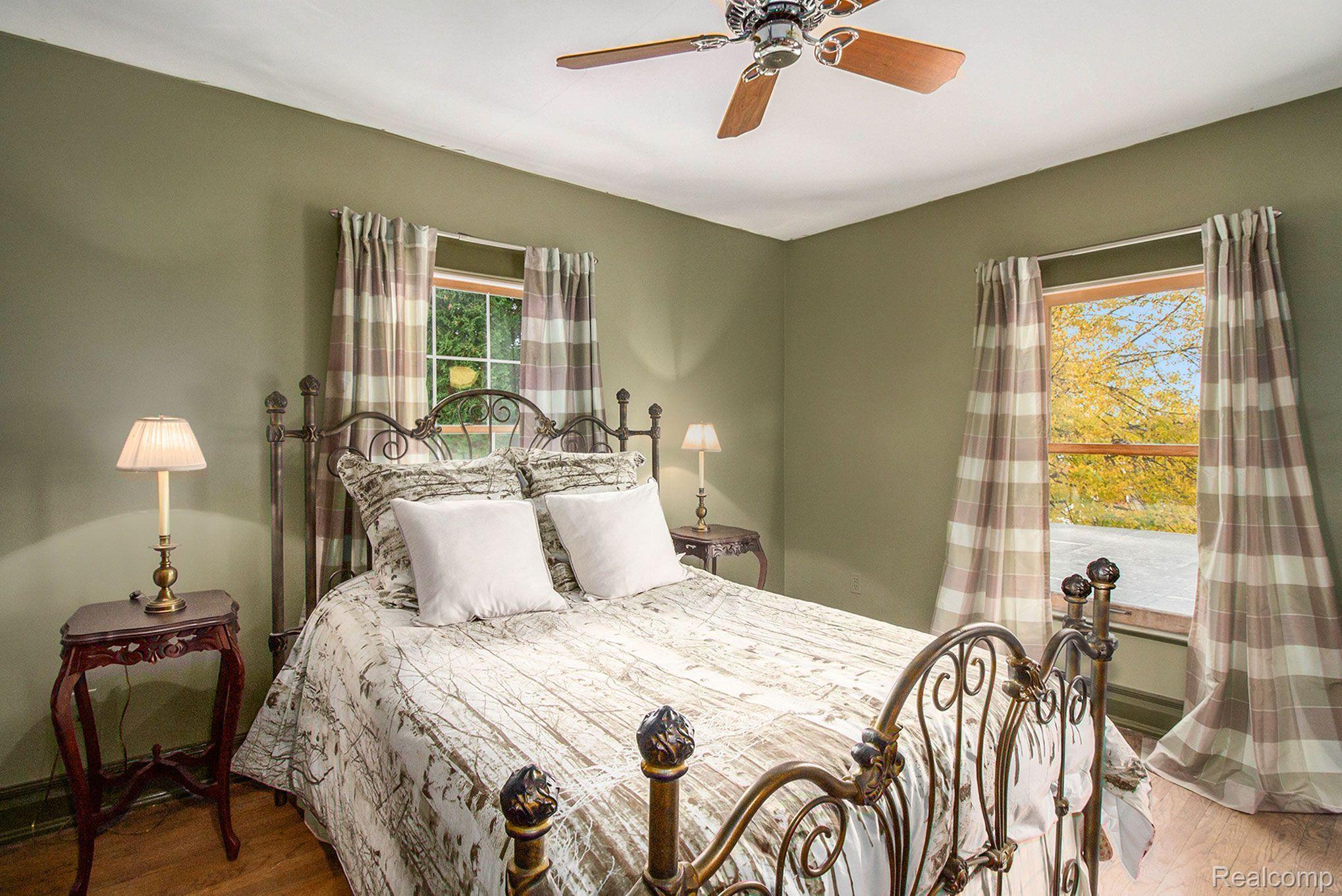 4395 Curdy Road Howell, MI 48855 - Photo 21 of 45 Gallery Image 21