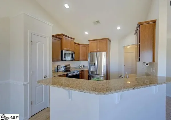 $2,200 | 233 Shale Drive, Easley, SC 29642